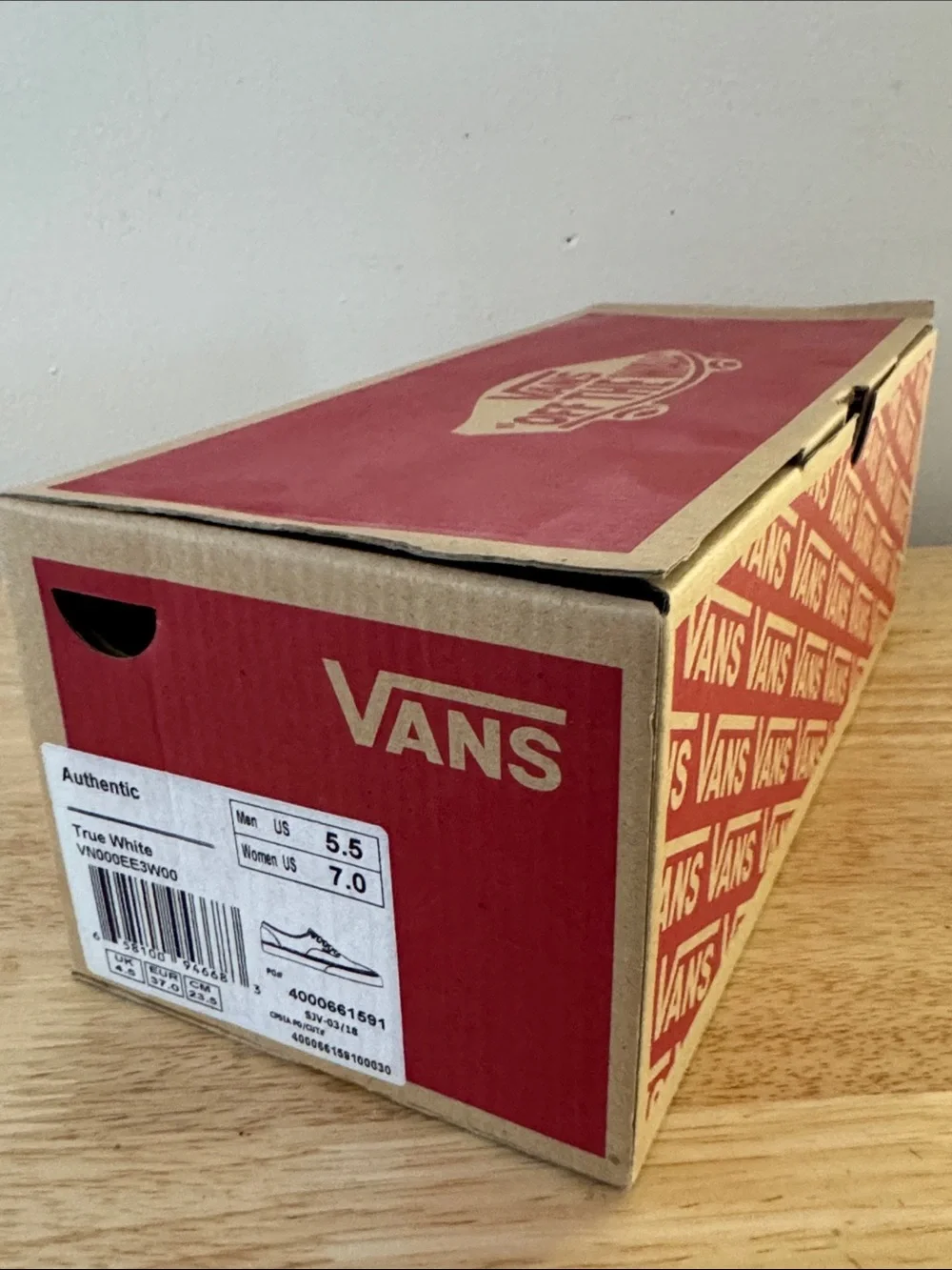 Vans Authentic True White Canvas Women's Athletic Shoes Sz: M 5.5 / W 7